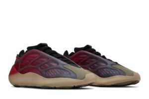 adidas Yeezy 700 V3 Fade Carbon GW1814 - Brosneaker photo 8