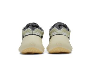 adidas Yeezy 700 V3 Fade Salt ID1674 - Brosneaker photo 6