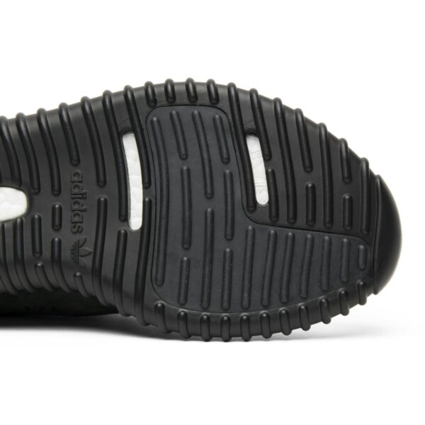 adidas Yeezy Boost 350 Pirate Black (2023) BB5350 - Brosneaker photo 5