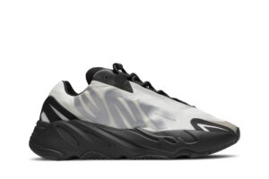 adidas Yeezy Boost 700 MNVN Bone FY3729 - Brosneaker photo 1