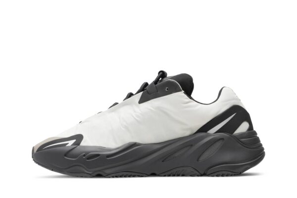 adidas Yeezy Boost 700 MNVN Bone FY3729 - Brosneaker photo 3