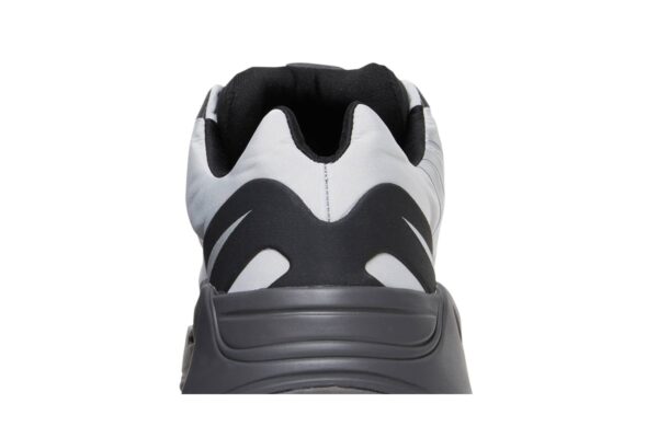 adidas Yeezy Boost 700 MNVN Metallic GW9524 - Brosneaker photo 7