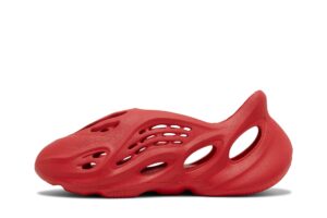 adidas Yeezy Foam RNNR Vermillion GW3355 - Brosneaker photo 3