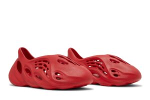 adidas Yeezy Foam RNNR Vermillion GW3355 - Brosneaker photo 8