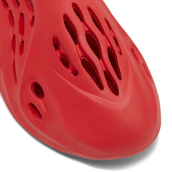 adidas Yeezy Foam RNNR Vermillion GW3355 - Brosneaker photo 9