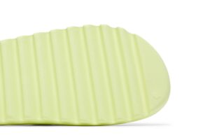 adidas Yeezy Slide Glow Green (2022/2023 Restock) HQ6447 - Brosneaker photo 5