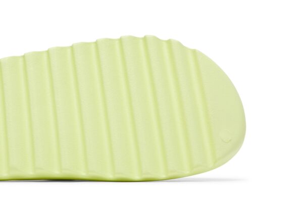 adidas Yeezy Slide Glow Green (2022/2023 Restock) HQ6447 - Brosneaker photo 5