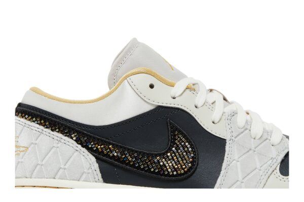 Jordan 1 Low Beaded Swoosh DV1762-001 - Brosneaker photo 2