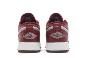 Jordan 1 Low Bordeaux (GS) 553560-615 - Brosneaker photo 6