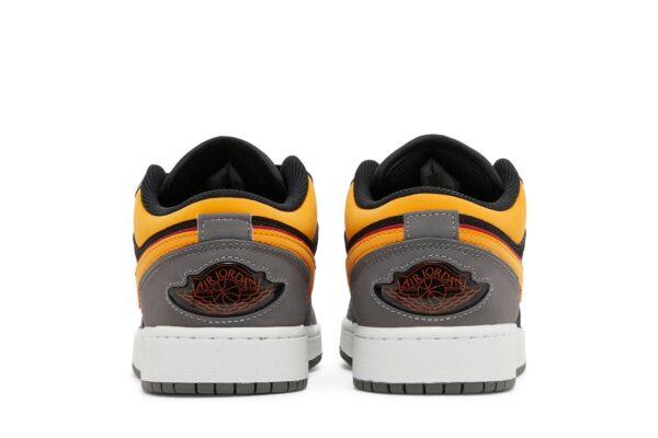 Jordan 1 Low SE Light Graphite Vivid Orange (GS) FN7671-008 - Brosneaker photo 6