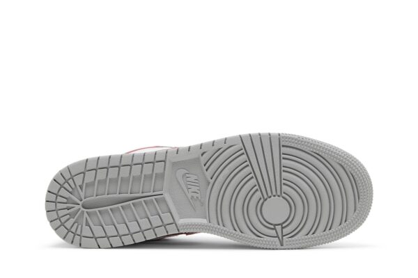 Jordan 1 Low SE Smoke Grey Gym Red (GS) DM0589-016 - Brosneaker photo 4