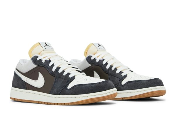 Jordan 1 Low SNKRS Day Korea Magpie (2023) FD0399-004 - Brosneaker photo 8