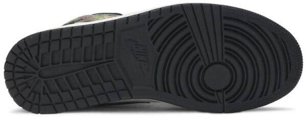 Jordan 1 Mid Camo (2020) CW5490-001 - Brosneaker photo 5