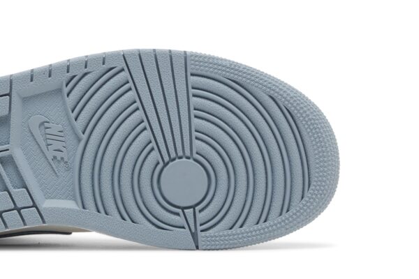 Jordan 1 Mid Diffused Blue (Women's) BQ6472-140 - Brosneaker photo 5