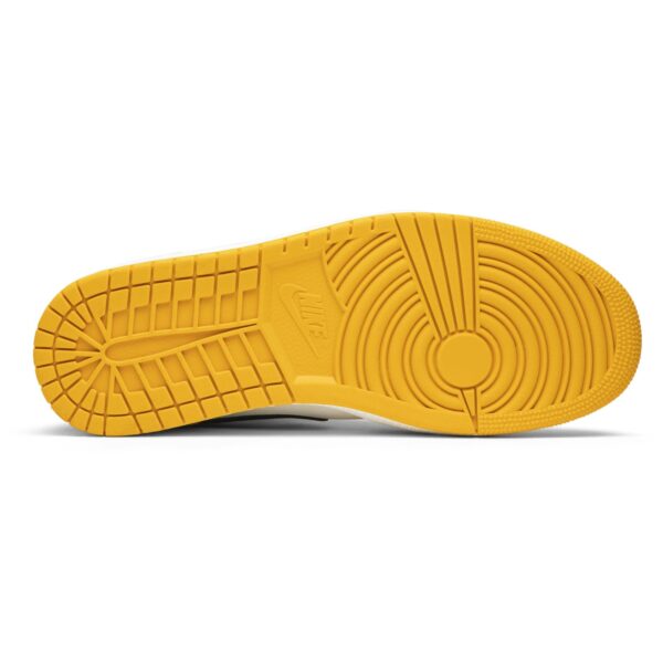 Jordan 1 Mid SE Lakers 852542-700 - Brosneaker photo 4