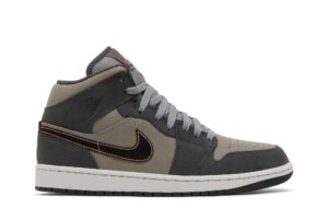 Jordan 1 Mid SE Night Stadium FQ8338-017 - Brosneaker photo 1