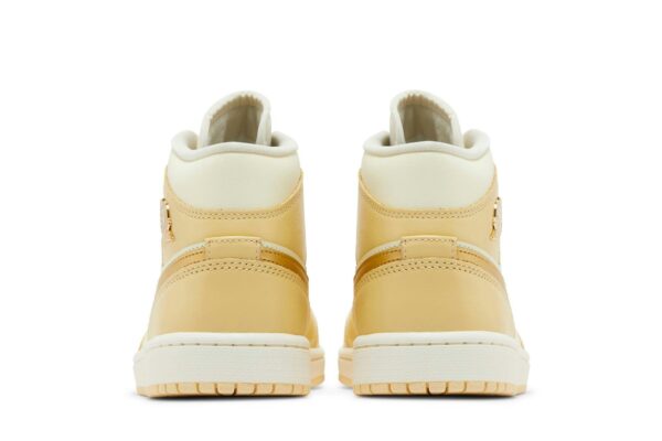 Jordan 1 Mid SE Pale Vanilla Metallic Gold (Women's) FB9892-200 - Brosneaker photo 6