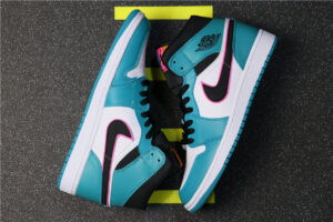 Jordan 1 Mid South Beach 852542-306 - Brosneaker photo 3