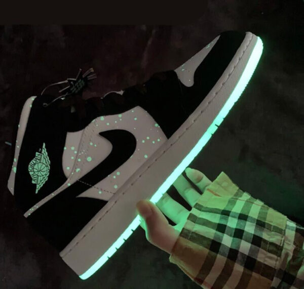 Jordan 1 Mid White Black Teal Tint (GS) BQ6931-103 - Brosneaker photo 6