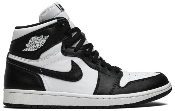 Jordan 1 Retro Black White (2014) 555088-010 - Brosneaker photo 1