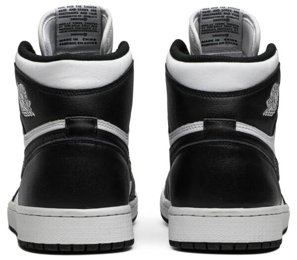 Jordan 1 Retro Black White (2014) 555088-010 - Brosneaker photo 4