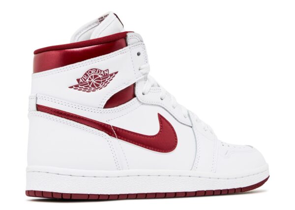 Jordan 1 Retro High '85 OG Metallic Burgundy BQ4422-161 - Brosneaker photo 4