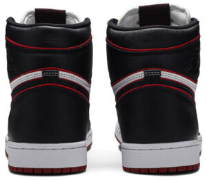 Jordan 1 Retro High Bloodline 555088-062 - Brosneaker photo 4