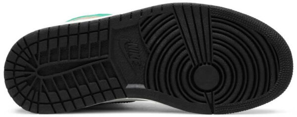 Jordan 1 Retro High Lucky Green (Women's) DB4612-300 - Brosneaker photo 5
