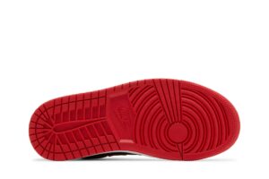 Jordan 1 Retro High OG Satin Bred (Women's) FD4810-061 - Brosneaker photo 4
