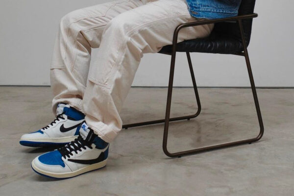 Jordan 1 Retro High OG SP Fragment x Travis Scott DH3227-105 - Brosneaker photo 4