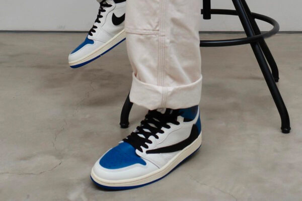 Jordan 1 Retro High OG SP Fragment x Travis Scott DH3227-105 - Brosneaker photo 5