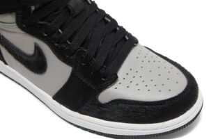 Jordan 1 Retro High OG Twist 2.0 Medium Grey (Women's) DZ2523-001 - Brosneaker photo 10