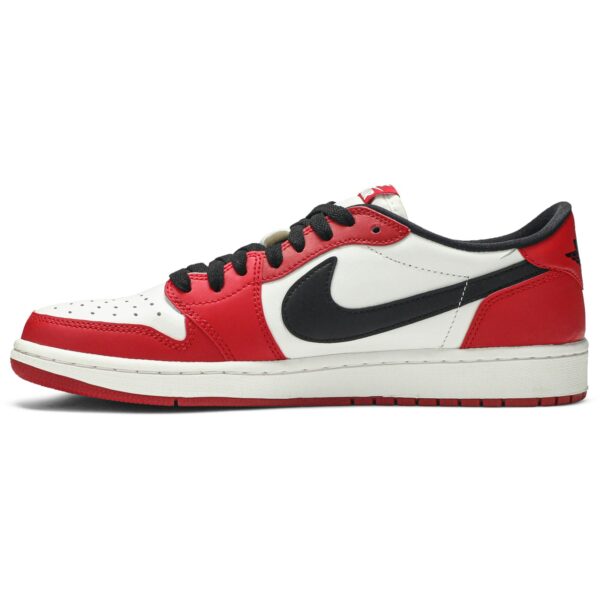 Jordan 1 Retro Low Chicago (2016) 705329-600 - Brosneaker photo 3