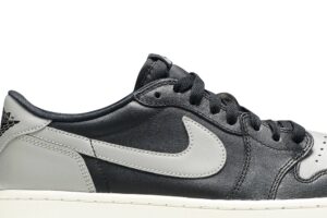 Jordan 1 Retro Low Shadow (2015) 705329-003 - Brosneaker photo 2