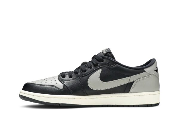 Jordan 1 Retro Low Shadow (2015) 705329-003 - Brosneaker photo 3