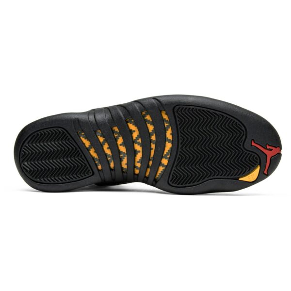 Jordan 12 Retro Taxi (2013) 130690-125 - Brosneaker photo 4