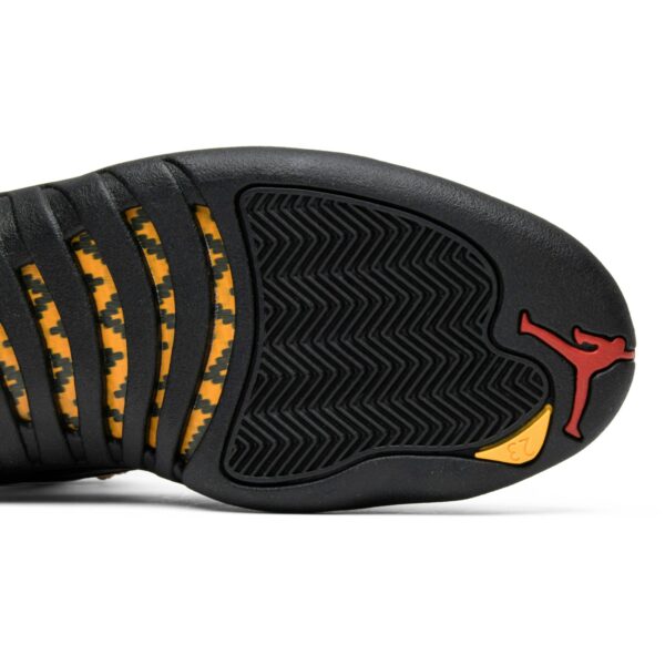 Jordan 12 Retro Taxi (2013) 130690-125 - Brosneaker photo 5