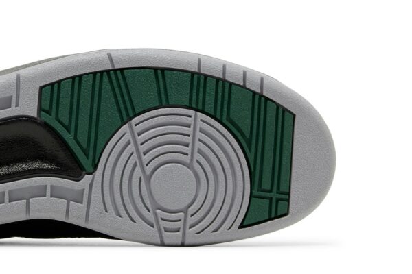 Jordan 2 Retro Low Christmas (GS) FJ6869-006 - Brosneaker photo 5