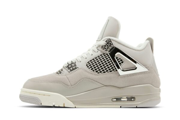 Jordan 4 Retro Frozen Moments (Women's) AQ9129-001 - Brosneaker photo 3