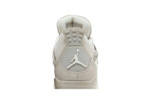 Jordan 4 Retro Frozen Moments (Women's) AQ9129-001 - Brosneaker photo 7
