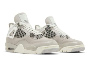 Jordan 4 Retro Frozen Moments (Women's) AQ9129-001 - Brosneaker photo 8