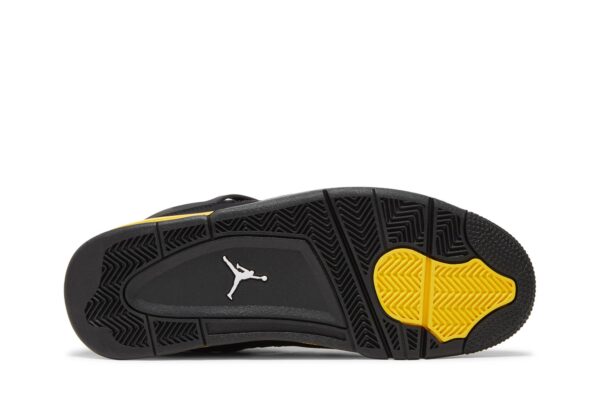Jordan 4 Retro Thunder (2023) DH6927-017 - Brosneaker photo 4