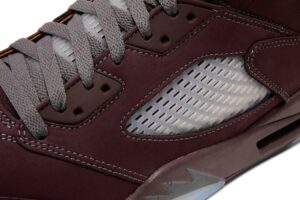 Jordan 5 Retro Burgundy (2023) DZ4131-600 - Brosneaker photo 10