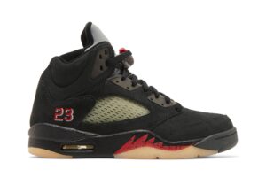 Jordan 5 Retro Gore-Tex Off Noir (Women's) DR0092-001 - Brosneaker photo 1