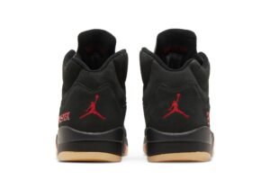 Jordan 5 Retro Gore-Tex Off Noir (Women's) DR0092-001 - Brosneaker photo 6