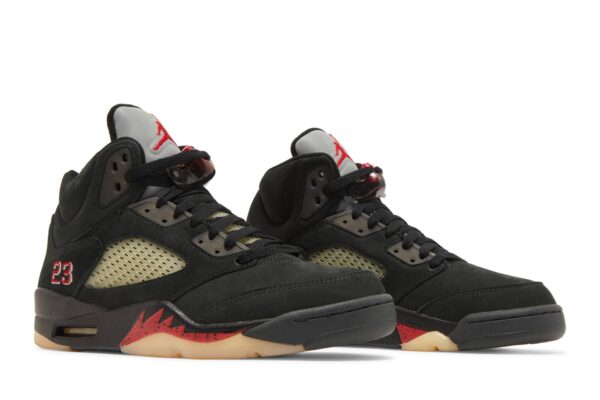 Jordan 5 Retro Gore-Tex Off Noir (Women's) DR0092-001 - Brosneaker photo 8