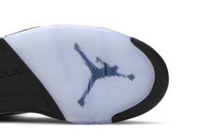 Jordan 5 Retro Moonlight (2021) CT4838-011 - Brosneaker photo 5