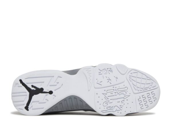 Jordan 9 Retro Particle Grey (GS) 302359-060 - Brosneaker photo 4