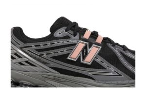 New Balance 1906R Black Pink Moon M1906RHC - Brosneaker photo 2