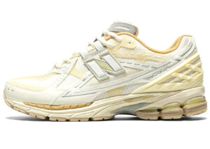 New Balance 1906R Lunar New Year White M1906NLY - Brosneaker photo 2
